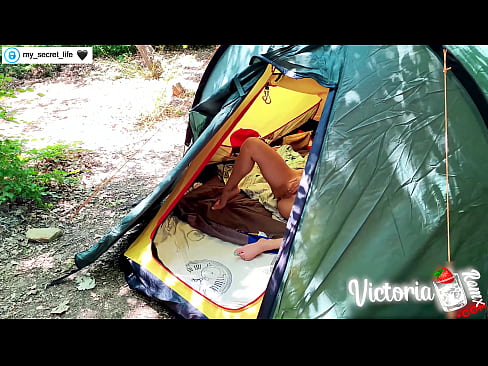 ❤️ ថតដោយកាមេរ៉ា Passionate jerk off Stranger in a tent ❤️ វីដេអូរន្ធគូថ នៅ km.hotpornphotos.ru ❌